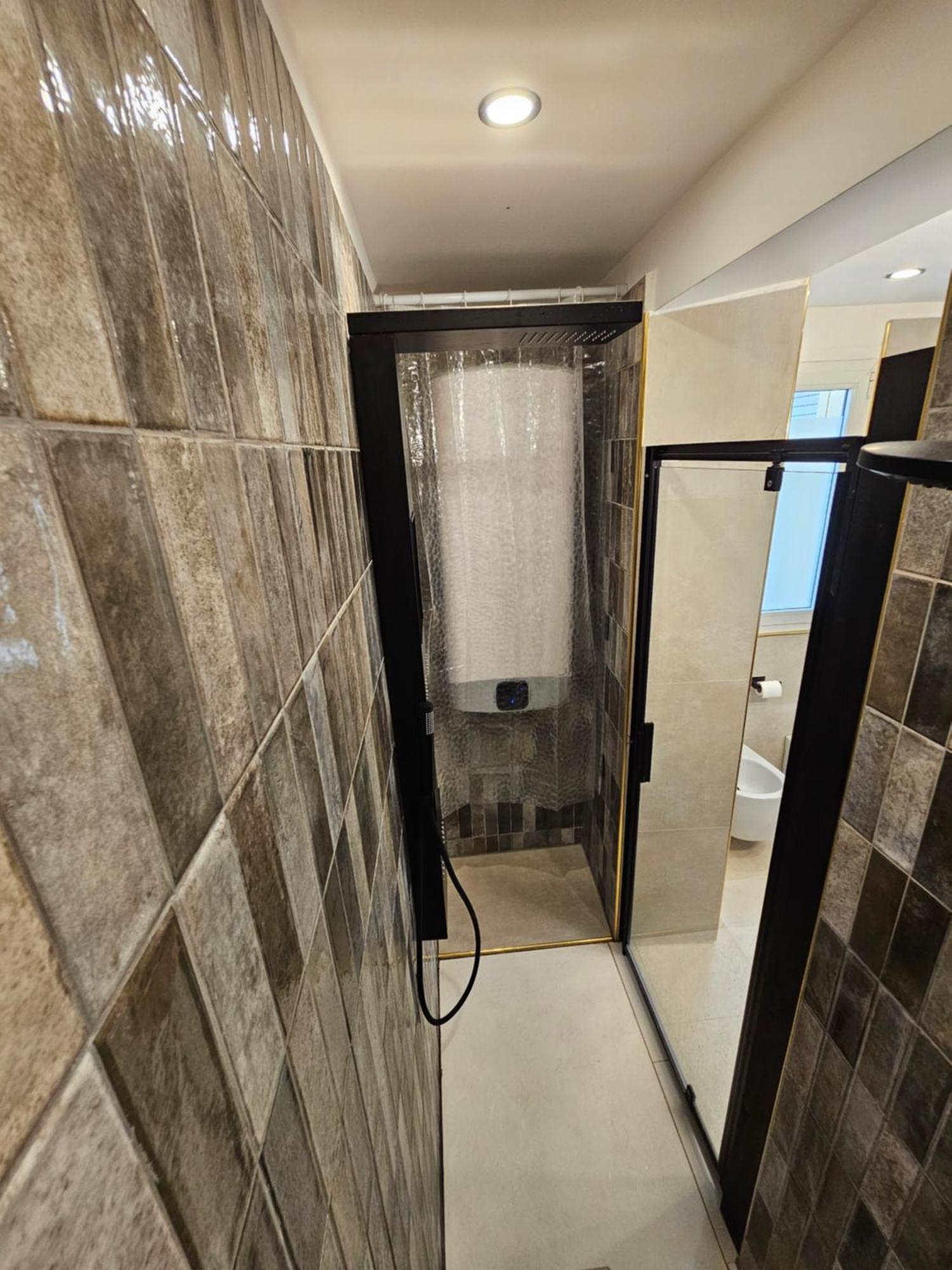Exclusive Top Floor 2-Bedroom Flat Мілан Екстер'єр фото