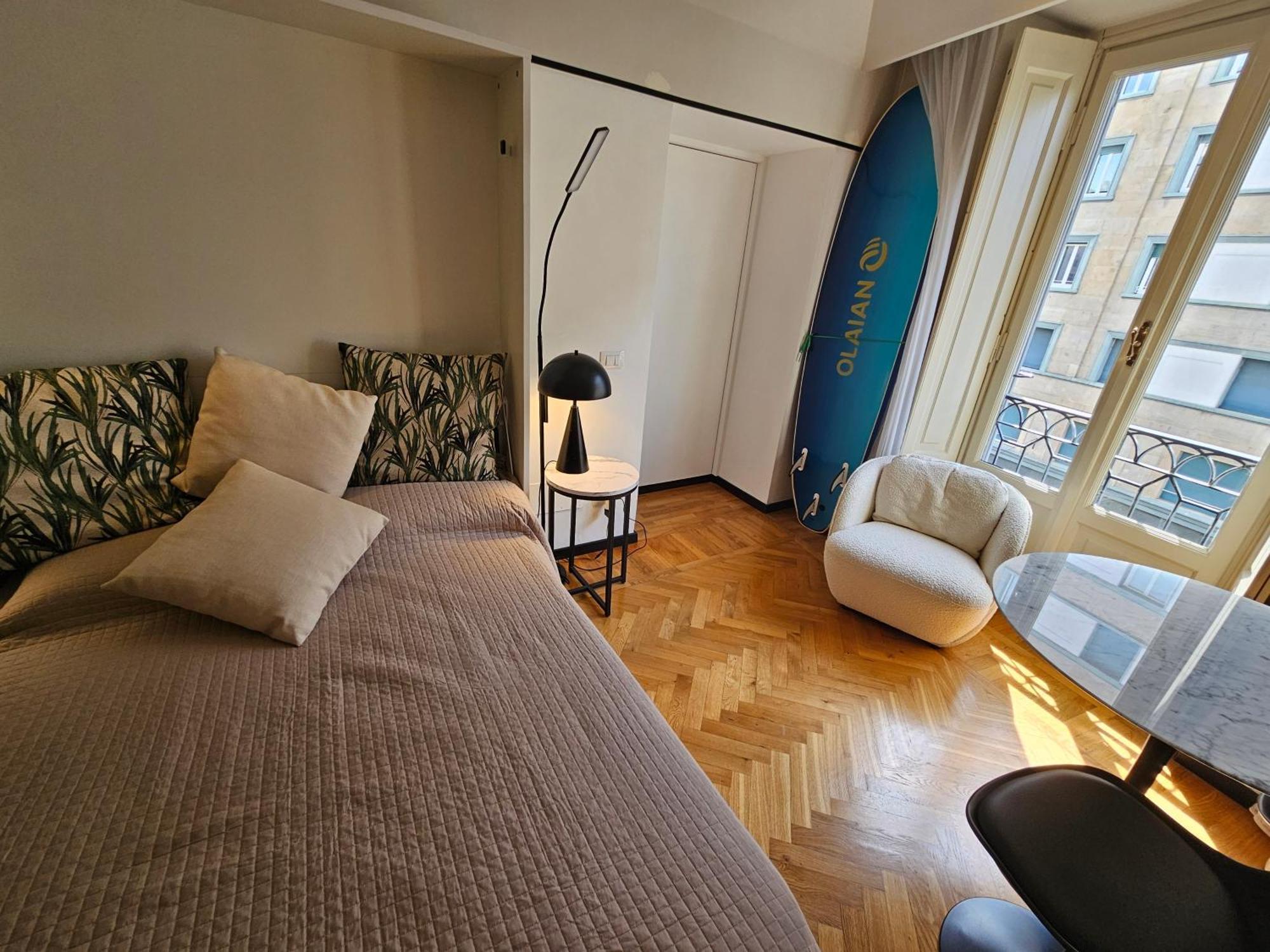 Exclusive Top Floor 2-Bedroom Flat Мілан Екстер'єр фото